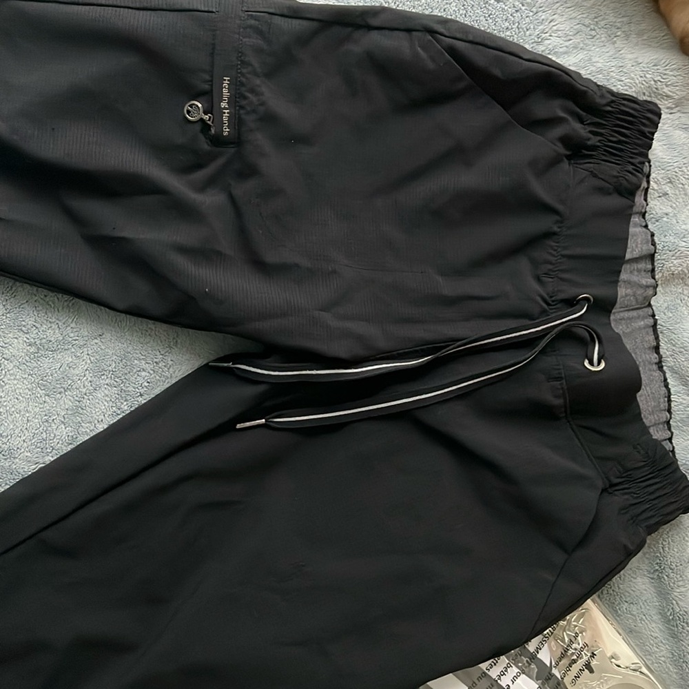 Healing Hands Black Jogger Scrubs Size XSP
